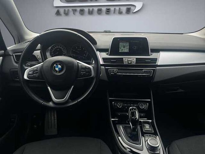 BMW 216d Active Tourer / NAVI / Driv.+Park.Ass. /