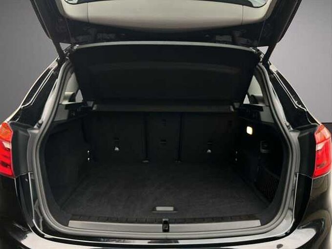 BMW 216d Active Tourer / NAVI / Driv.+Park.Ass. /