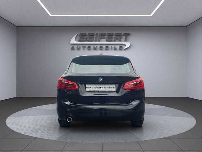 BMW 216d Active Tourer / NAVI / Driv.+Park.Ass. /