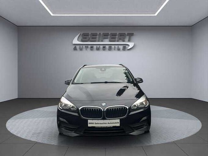 BMW 216d Active Tourer / NAVI / Driv.+Park.Ass. /