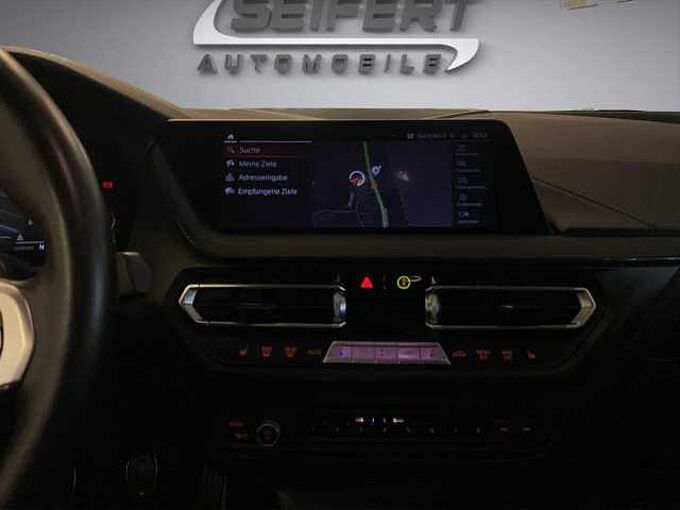 BMW 218i Gran Coupé I M Sport I HUD I PANORAMA I NAVI I LED I