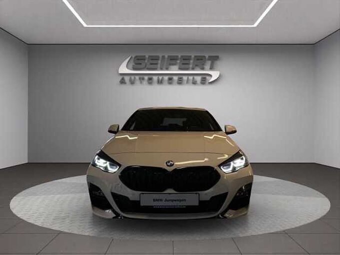 BMW 218i Gran Coupé I M Sport I HUD I PANORAMA I NAVI I LED I