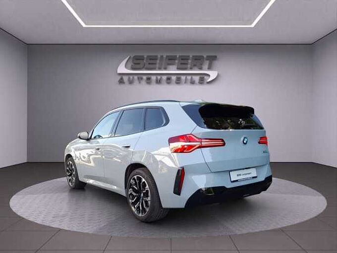 BMW X3 xDrive20i M-SPORT | AHK | Pano | Driv.Ass.Prof. |