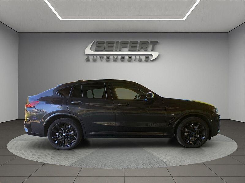 BMW X4 xDrive30d M Sport I AHK I PANO I Standheizung