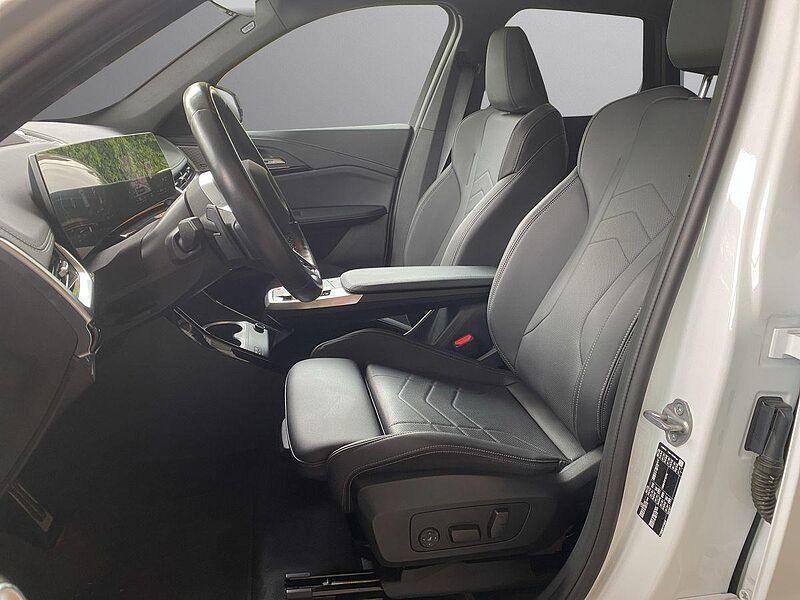 BMW X1 sDrive20i | M-SPORT | AHK | PANO | HARMAN |