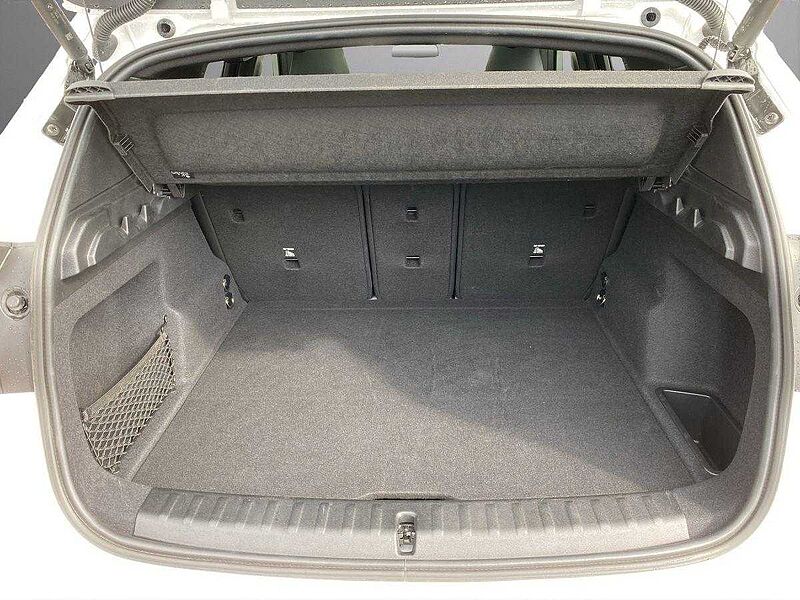 BMW X1 sDrive18i M Sport I AHK I Harman I PANO