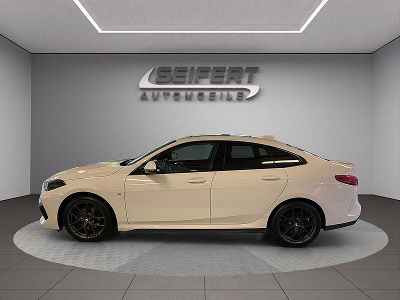 BMW 218i Gran Coupé I M Sport I HUD I PANORAMA I NAVI I LED I