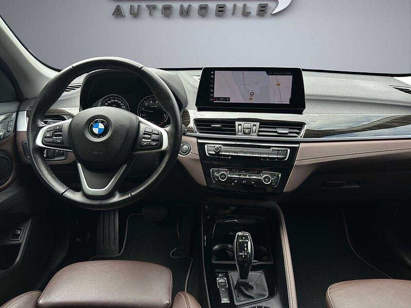 BMW X1 xDrive20i | AHK | Sport-Line | Driv. Ass. |