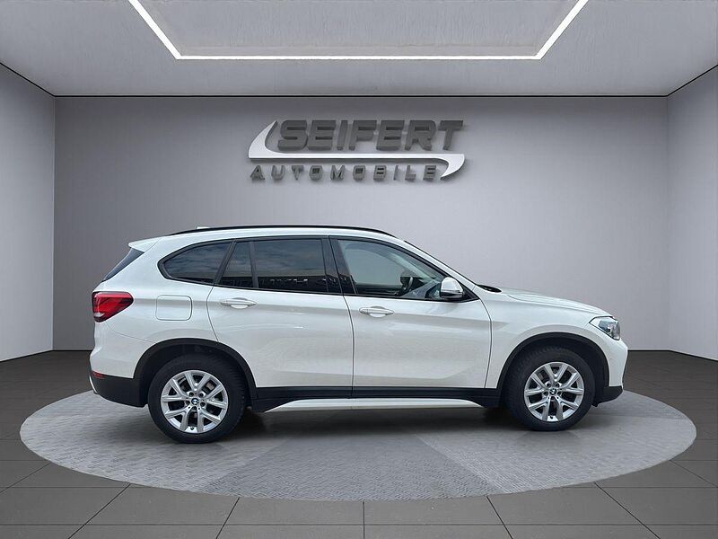 BMW X1 xDrive20i | AHK | Sport-Line | Driv. Ass. |
